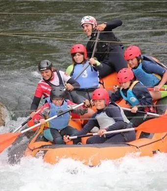 Foto 6 - Capit&aacute;n Nemo queda 3&ordm; por clubes en la I Copa de Slalom Zona Norte