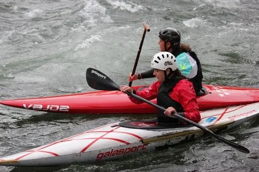 Foto 9 - Capit&aacute;n Nemo queda 3&ordm; por clubes en la I Copa de Slalom Zona Norte