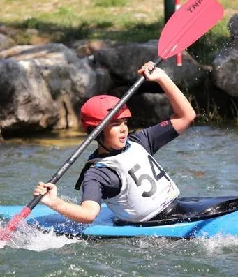 Foto 11 - Capit&aacute;n Nemo queda 3&ordm; por clubes en la I Copa de Slalom Zona Norte