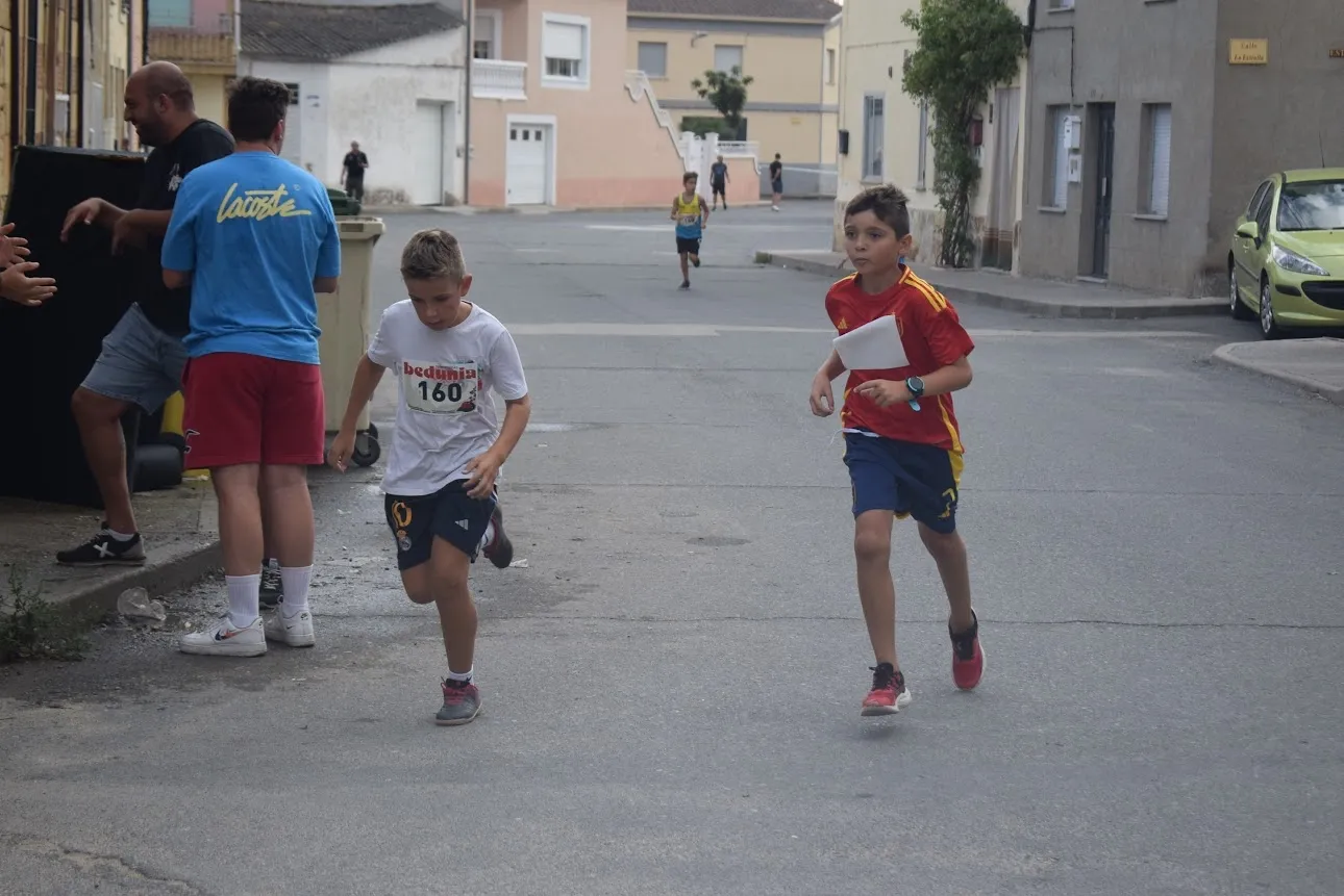 Foto 9 - Juan San Jos&eacute; y Marina S&aacute;nchez se llevan la exitosa IX Carrera Solidaria Virgen de la Vega de Villoria