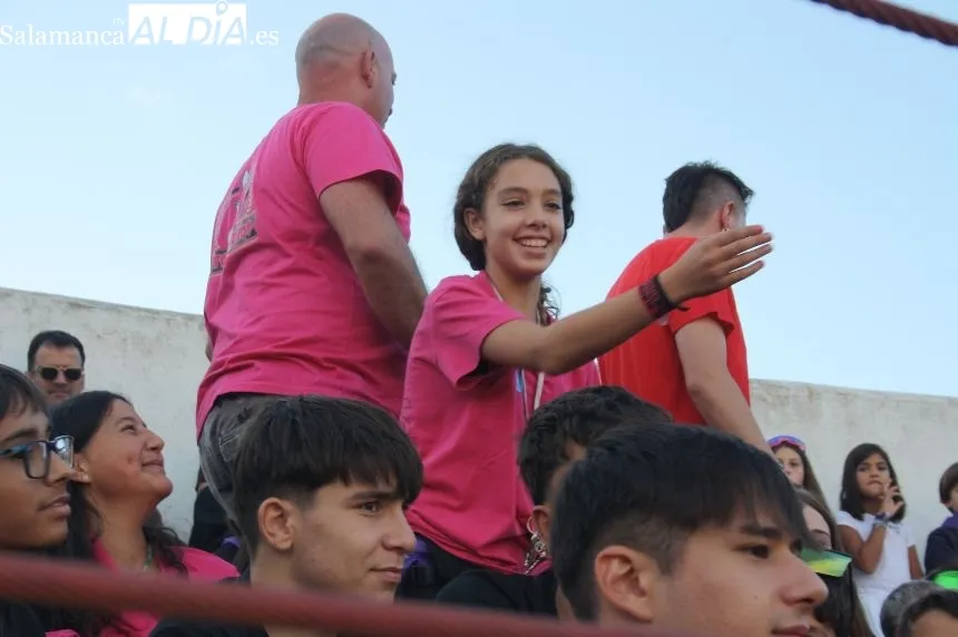 Foto 5 - Carcajadas, gran ambiente y gradas llenas para disfrutar con el Gran Prix de pe&ntilde;as en Villoria