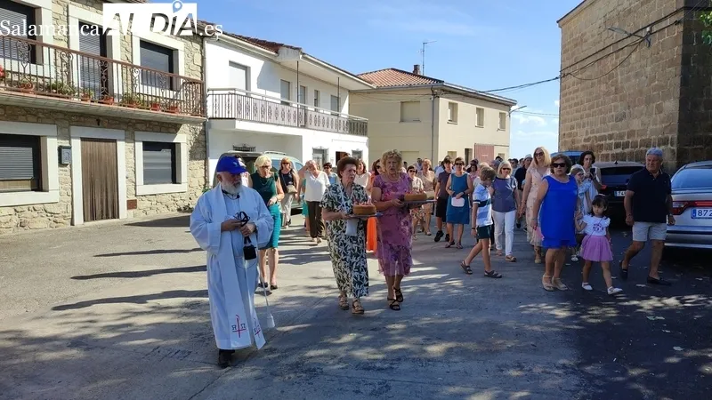 Dia de las Madrinas en Encinasola de los Comendadores / CORRAL