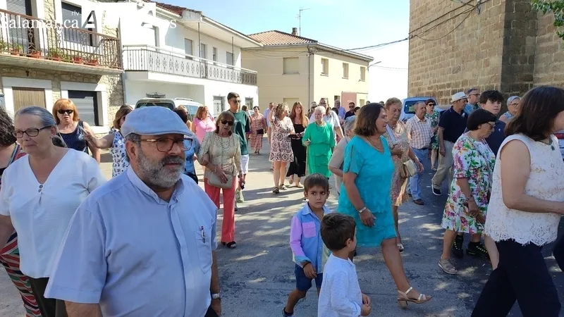 Dia de las Madrinas en Encinasola de los Comendadores / CORRAL