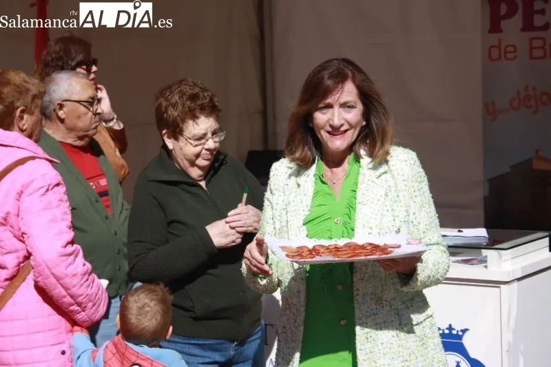 Foto 8 - Pe&ntilde;aranda da la bienvenida a su II Feria Agroalimentaria con gran ambiente y apostando por ser un gran escaparate 