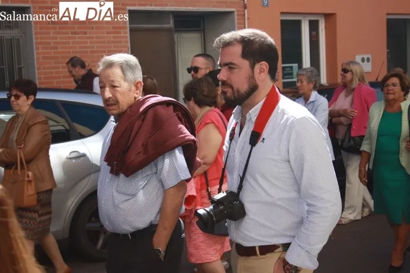 Foto 4 - Bailes y vivas a San Miguel Arc&aacute;ngel en el d&iacute;a grande de las fiestas patronales