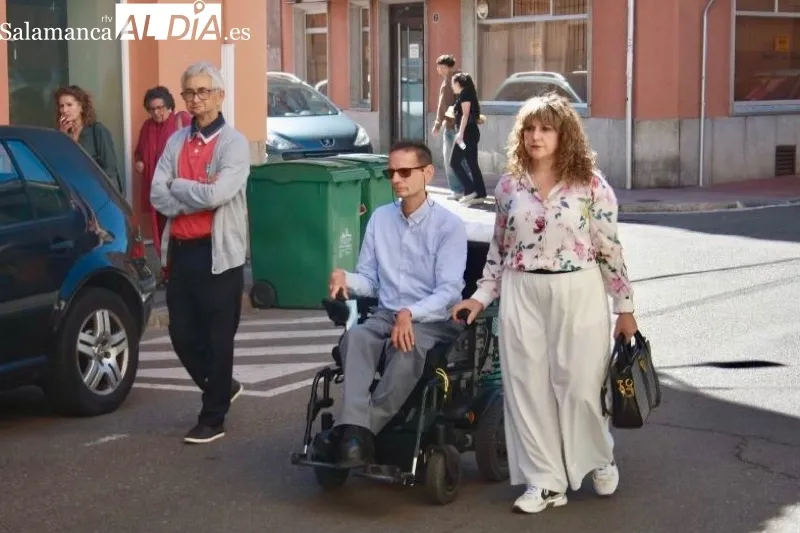 Foto 2 - Bailes y vivas a San Miguel Arc&aacute;ngel en el d&iacute;a grande de las fiestas patronales