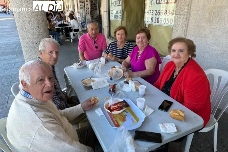 Foto 10 - Cerca de 1.200 platos solidarios de arroz al se&ntilde;orito para festejar a San Miguel en Pe&ntilde;aranda