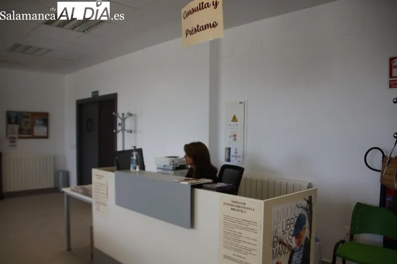 Foto 6 - La biblioteca municipal de Alba de Tormes estrena nuevas instalaciones m&aacute;s amplias y modernas