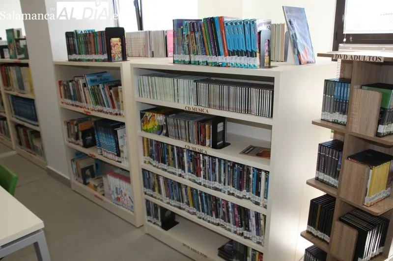 Foto 5 - La biblioteca municipal de Alba de Tormes estrena nuevas instalaciones m&aacute;s amplias y modernas