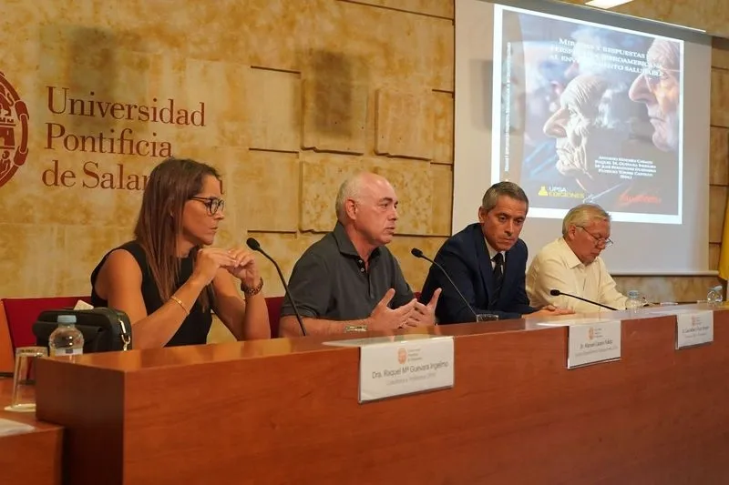 Foto 3 - Presentaci&oacute;n del libro 'Miradas y respuestas en perspectiva iberoamericana al envejecimiento saludable'