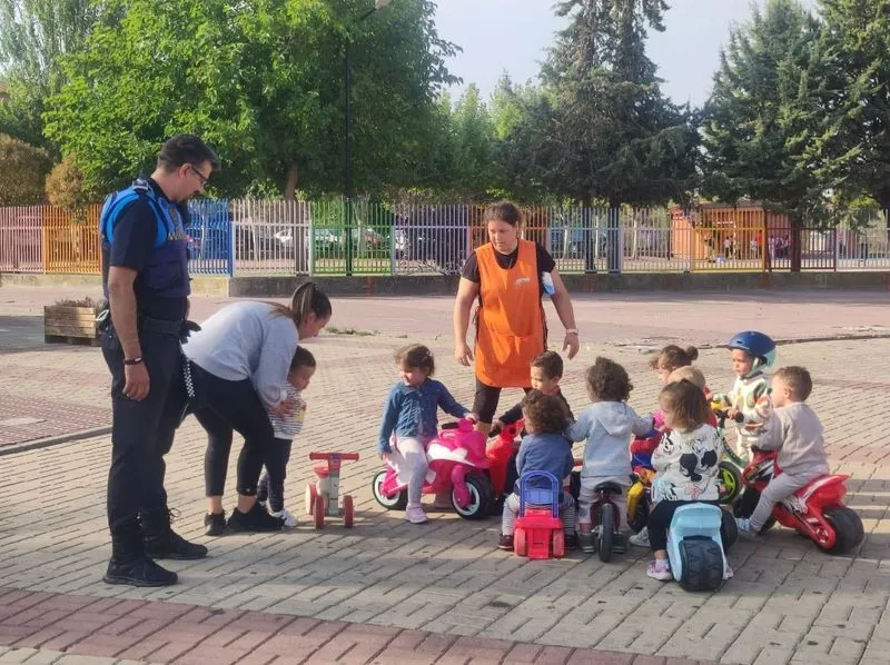 Los niños de la guardería de Santa Marta han participado por primera vez en la programación de la Semana Europea de la Movilidad