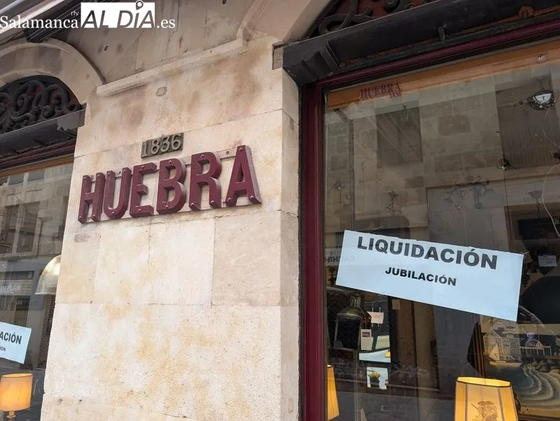 Muebles Huebra, en la calle San Pablo 4. Foto de David Sañudo