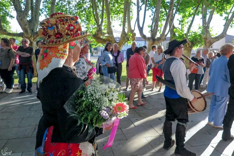 Ofrenda floral a la Virgen de la Vega en Salamanca. Foto de Manuel Lamas