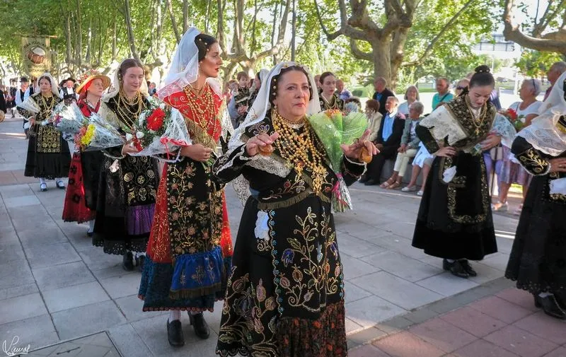 Ofrenda floral a la Virgen de la Vega en Salamanca. Foto de Manuel Lamas