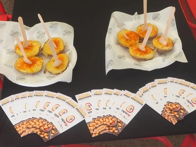 Foto 3 - 600 raciones de patatas asadas, gratis en Salamaq