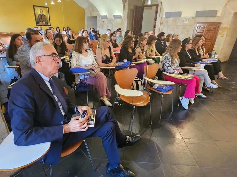 Foto 2 - Presentaci&oacute;n del libro 'Miradas y respuestas en perspectiva iberoamericana al envejecimiento saludable'