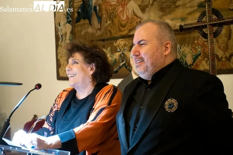 Recital 'Cantos esculpidos. Recordando a Miguel de Unamuno', a cargo del barítono Luis Santana, la actriz Charo López y el pianista Víctor Carbajo. Foto de Carmen Borrego