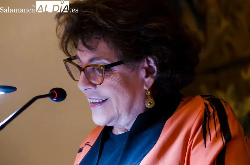 Recital 'Cantos esculpidos. Recordando a Miguel de Unamuno', a cargo del barítono Luis Santana, la actriz Charo López y el pianista Víctor Carbajo. Foto de Carmen Borrego
