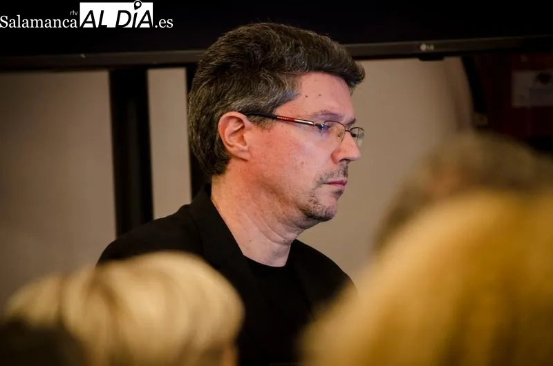 Recital 'Cantos esculpidos. Recordando a Miguel de Unamuno', a cargo del barítono Luis Santana, la actriz Charo López y el pianista Víctor Carbajo. Foto de Carmen Borrego