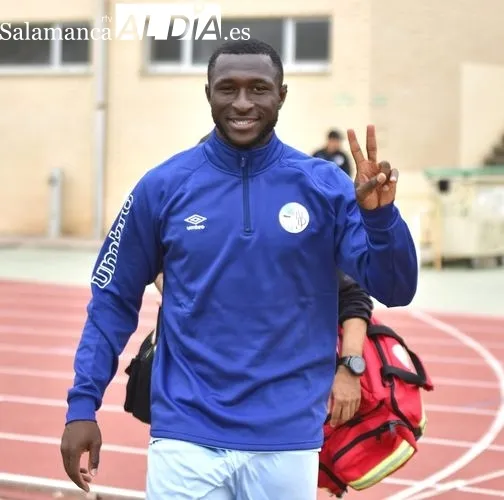 Mikel Córdoba y Joan Castaño ya son uno más en los entrenamientos del SALAMANCA UDS | FOTOS: SALAMANCArtv AL DÍA  