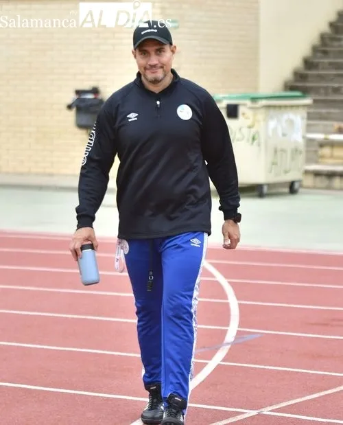 Mikel Córdoba y Joan Castaño ya son uno más en los entrenamientos del SALAMANCA UDS | FOTOS: SALAMANCArtv AL DÍA  