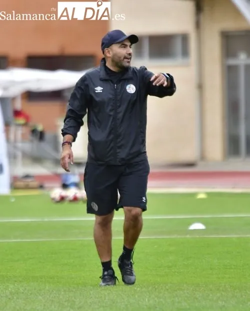 Mikel Córdoba y Joan Castaño ya son uno más en los entrenamientos del SALAMANCA UDS | FOTOS: SALAMANCArtv AL DÍA  