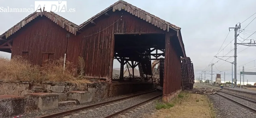 Estado del muelle antes y después de la demolición