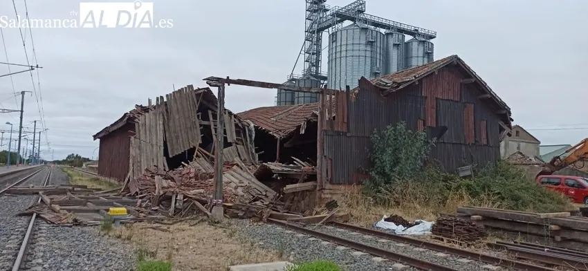 Estado del muelle antes y después de la demolición