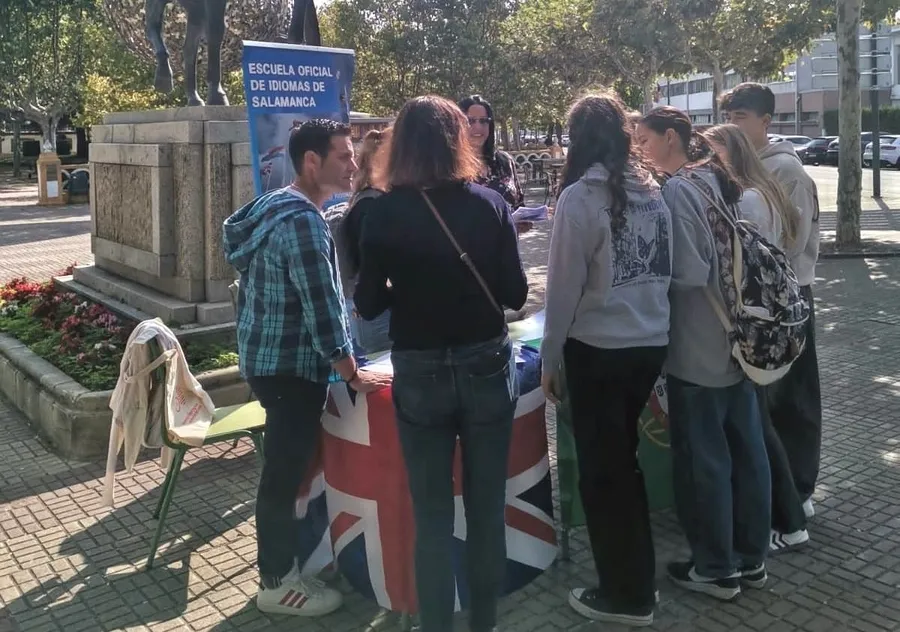 Foto 3 - La EOI, que estrenar&aacute; este curso el C1 de Portugu&eacute;s, sale a la calle en busca de m&aacute;s alumnos