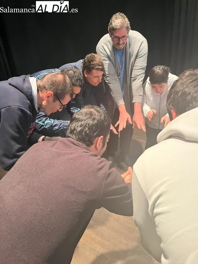 El taller arrancaba ayer viernes y los ensayos se desarrollan en el salón de actos del Centro Cultural de Vitigudino