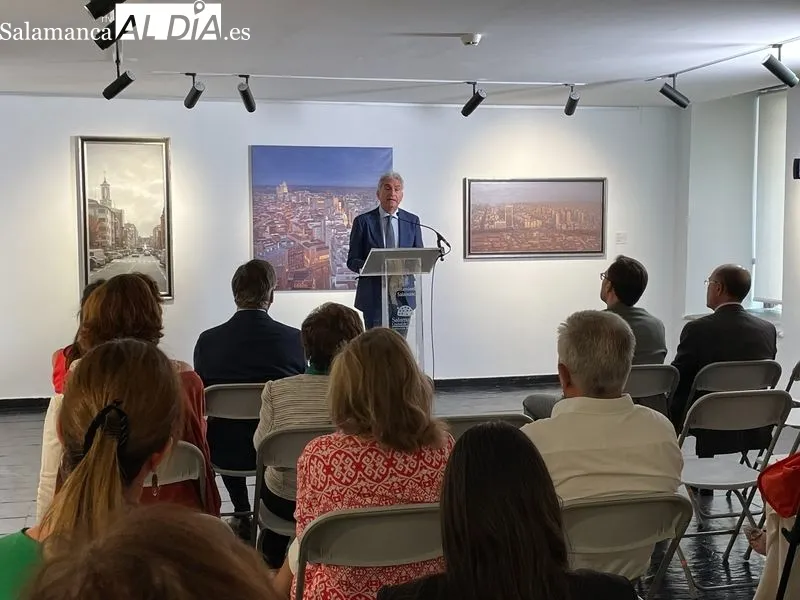 Exposición ‘De la Vanguardia a la Abstracción’ en la sala de exposiciones de la Torre de los Anaya. Foto de Miguel González