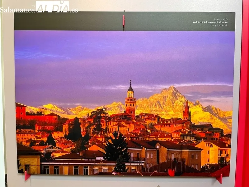 La exposición itinerante De los Alpes al Monferrato - Arte y Cultura del Piamonte Meridional llega a la Escuela de Arte de Salamanca. Fotos de Miguel González