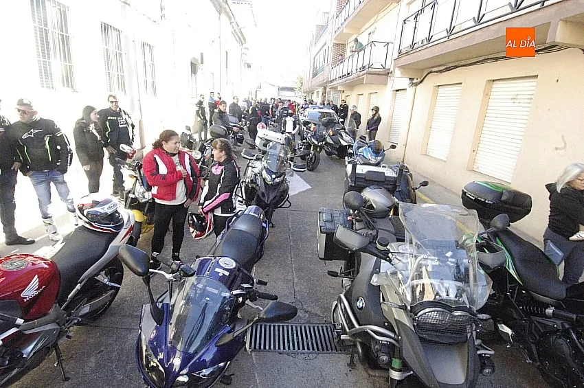 Homenaje motoristas Guardia Civil mirobrigenses/ Fotos: Adrián M.Pastor
