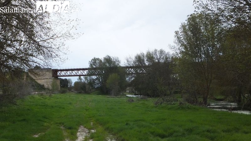 la Ruta de senderismo Puente de Hierro de Lumbrales dará a conocer el patrimonio natural y cultural del pueblo