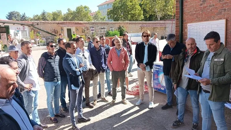 Foto 9 - Los de Capea, en toriles para la mixta