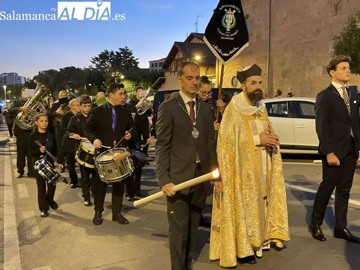 Ntra. Señora de la Merced recorre Salamanca en procesión acompañada de sus fieles | FOTOS: Miguel González 