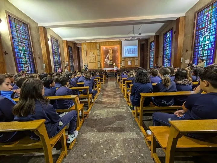 Los niños del Colegio San Juan Bosco disfrutar de una jornada de convivencia 