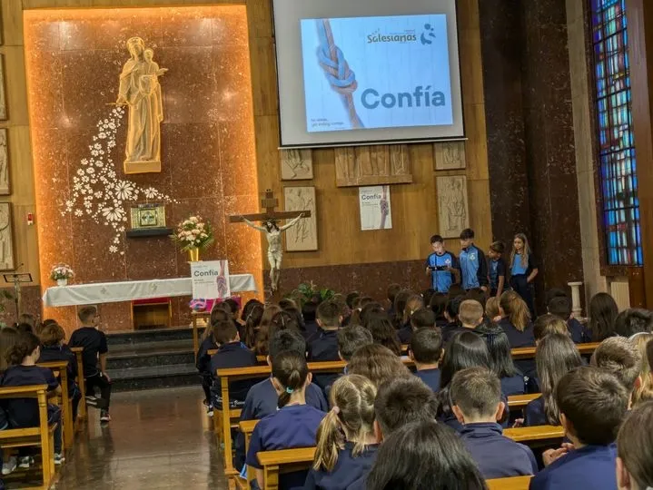 Los niños del Colegio San Juan Bosco disfrutar de una jornada de convivencia 