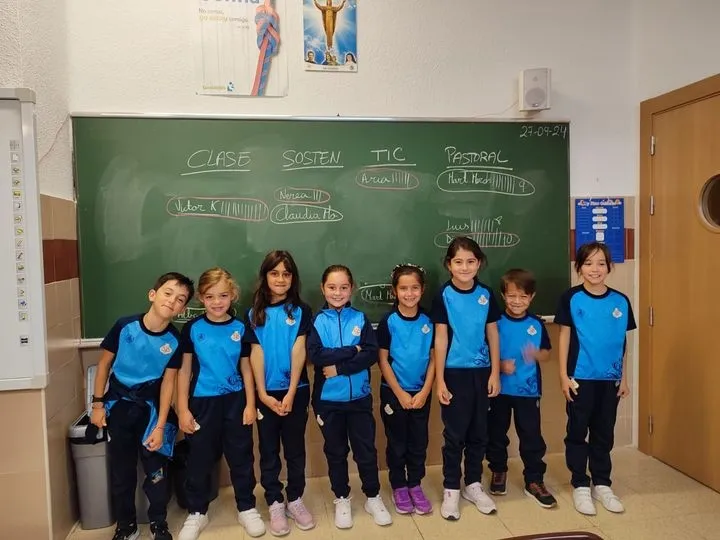 Los niños del Colegio San Juan Bosco disfrutar de una jornada de convivencia 