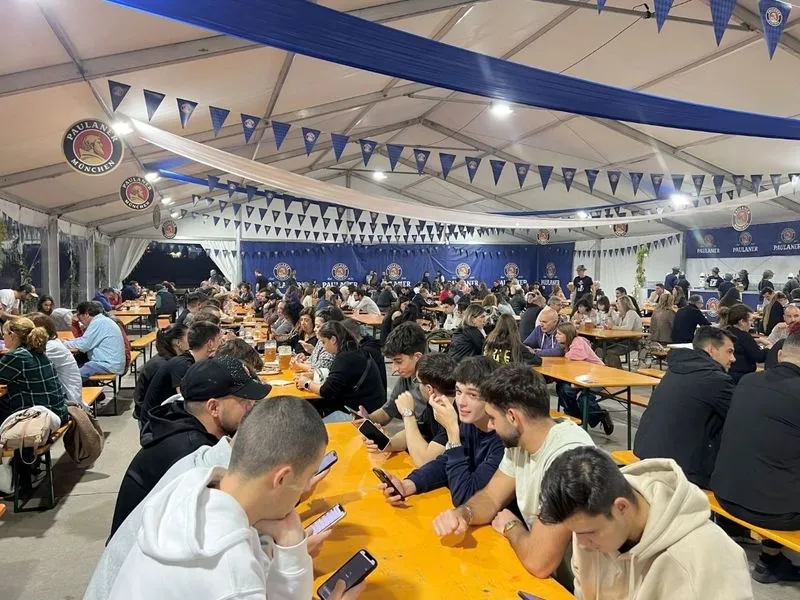 Foto 8 - El Tormes contin&uacute;a con la Oktoberfest 2024