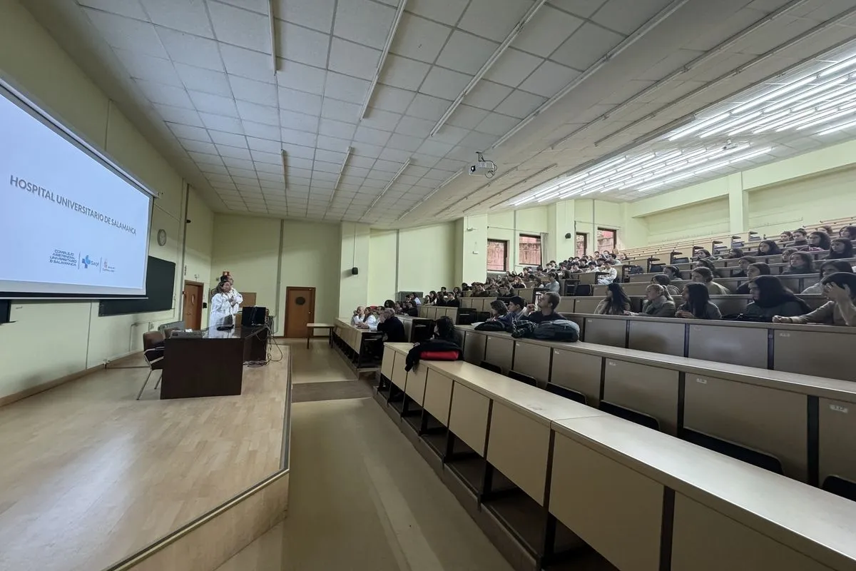 Jornada de bienvenida de los nuevos estudiantes de Medicina que llegan al Hospital de Salamanca