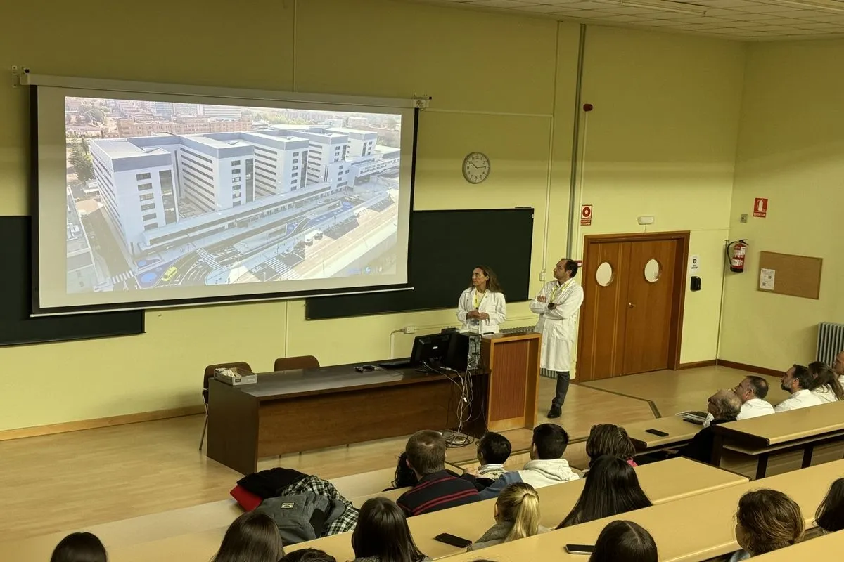 Jornada de bienvenida de los nuevos estudiantes de Medicina que llegan al Hospital de Salamanca