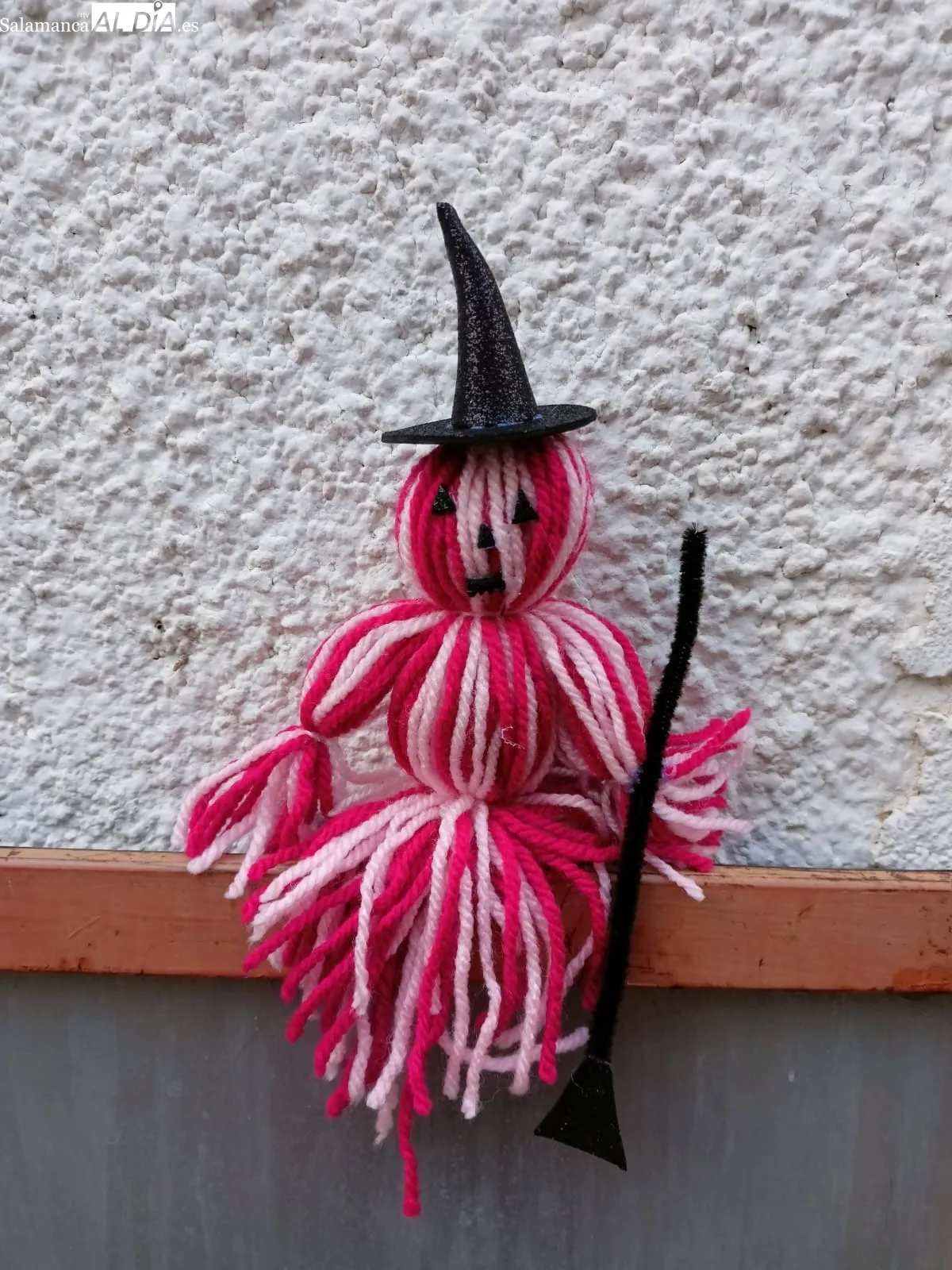 San Felices de los Gallegos se llena de magia con cientos de brujitas que celebrarán Halloween 