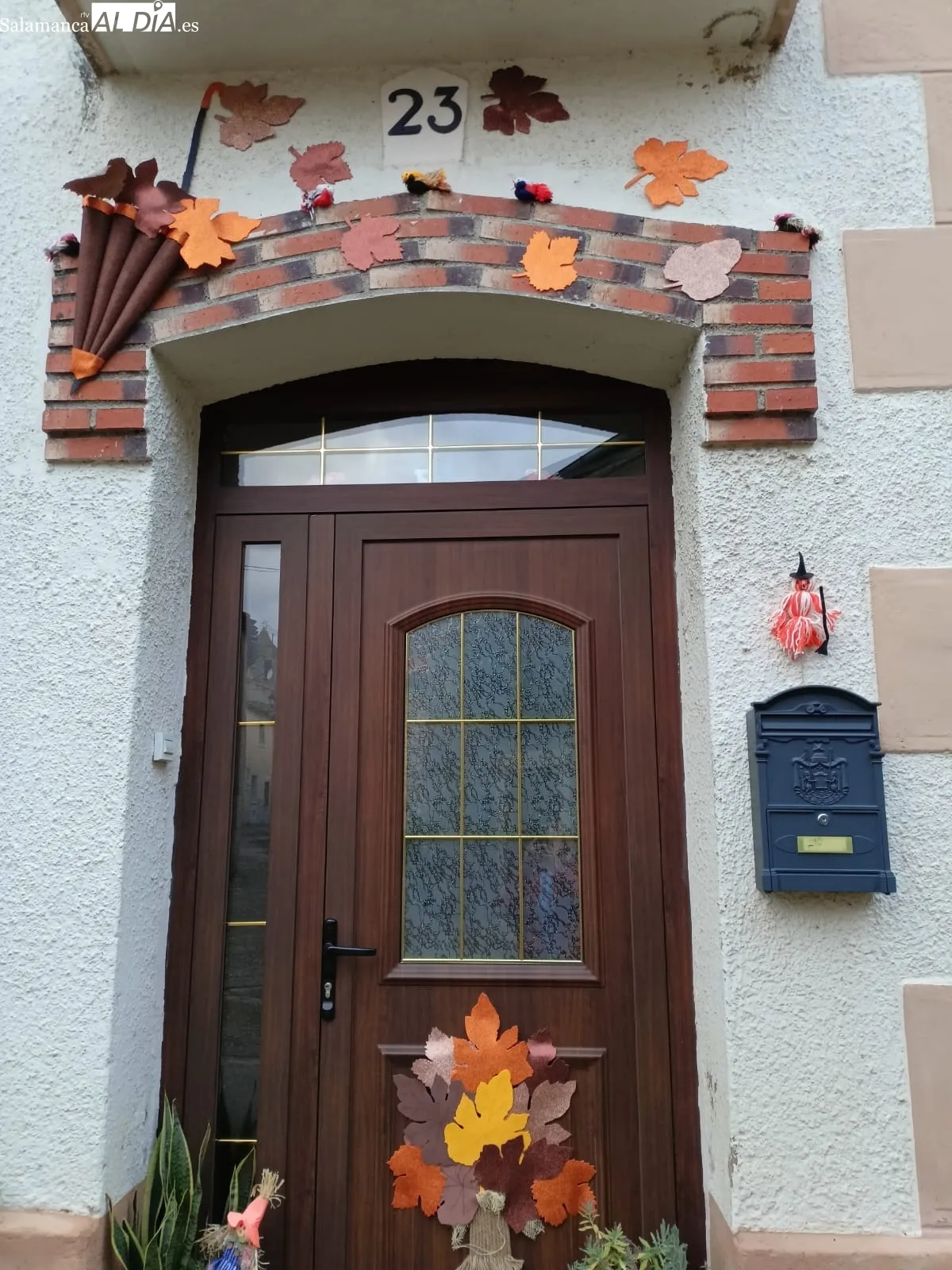 San Felices de los Gallegos se llena de magia con cientos de brujitas que celebrarán Halloween 