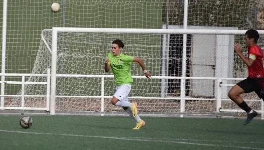 Foto 3 - El Juvenil y el Cadete del Ciudad Rodrigo estrenan sus casilleros de victorias	