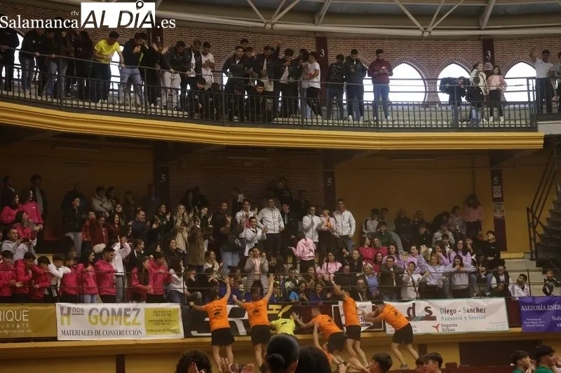 Foto 15 - El humor amarillo vuelve a triunfar en Alba de Tormes