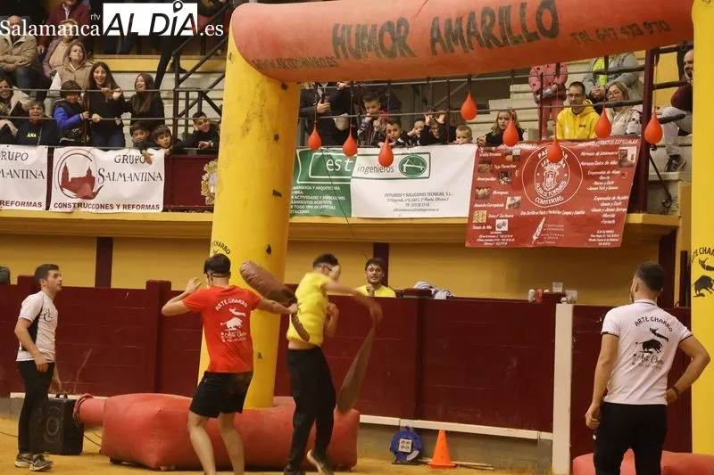Foto 10 - El humor amarillo vuelve a triunfar en Alba de Tormes