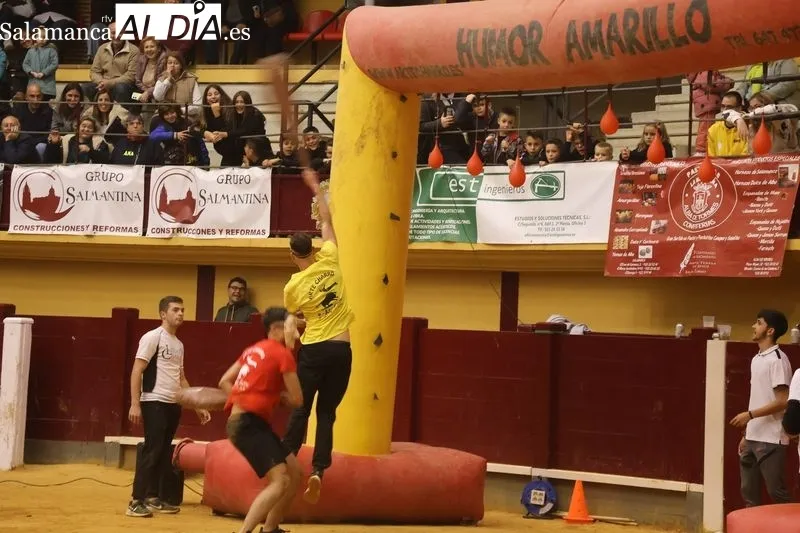 Foto 9 - El humor amarillo vuelve a triunfar en Alba de Tormes
