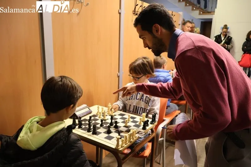 Foto 2 - Ochenta participantes en la novena edici&oacute;n del torneo de ajedrez 