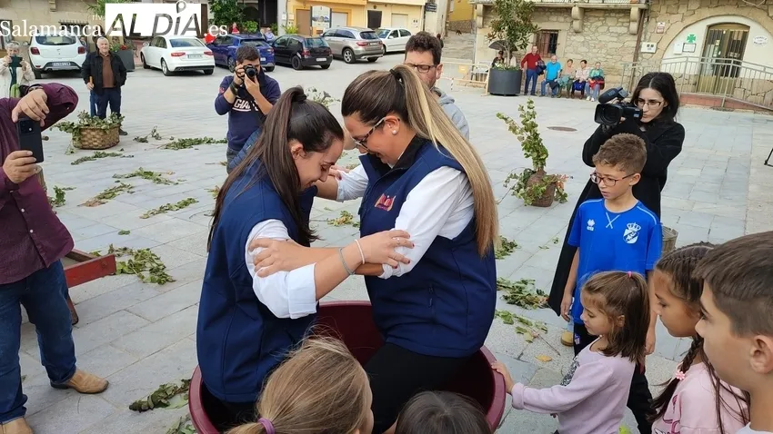 Villarino vive con intensidad una nueva edición de la Fiesta de la Vendimia / CORRAL